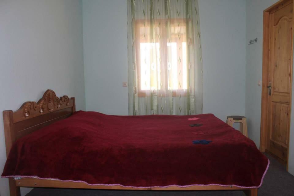 Guest House Tsasne Omalo Esterno foto
