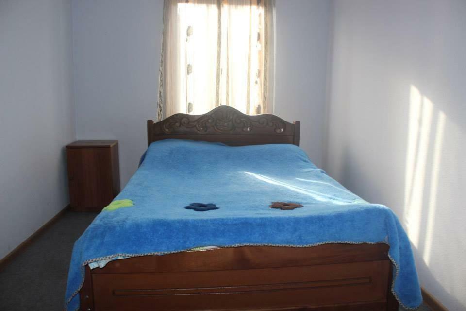 Guest House Tsasne Omalo Esterno foto
